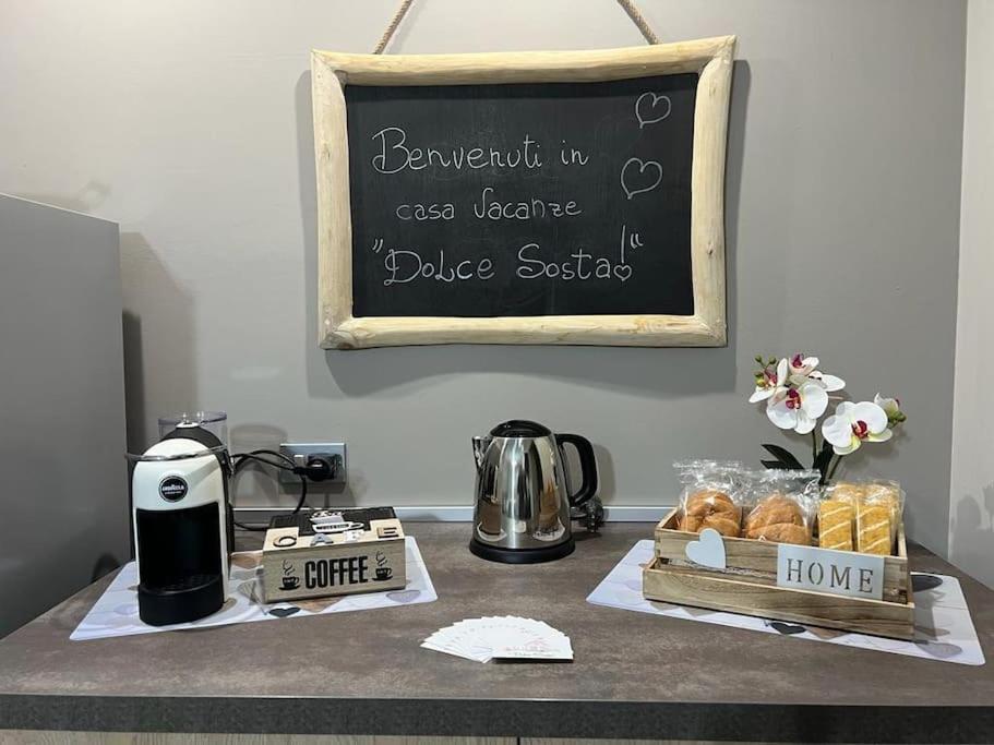 Casa Vacanze “Dolce Sosta” 콰르투 산텔레나 외부 사진